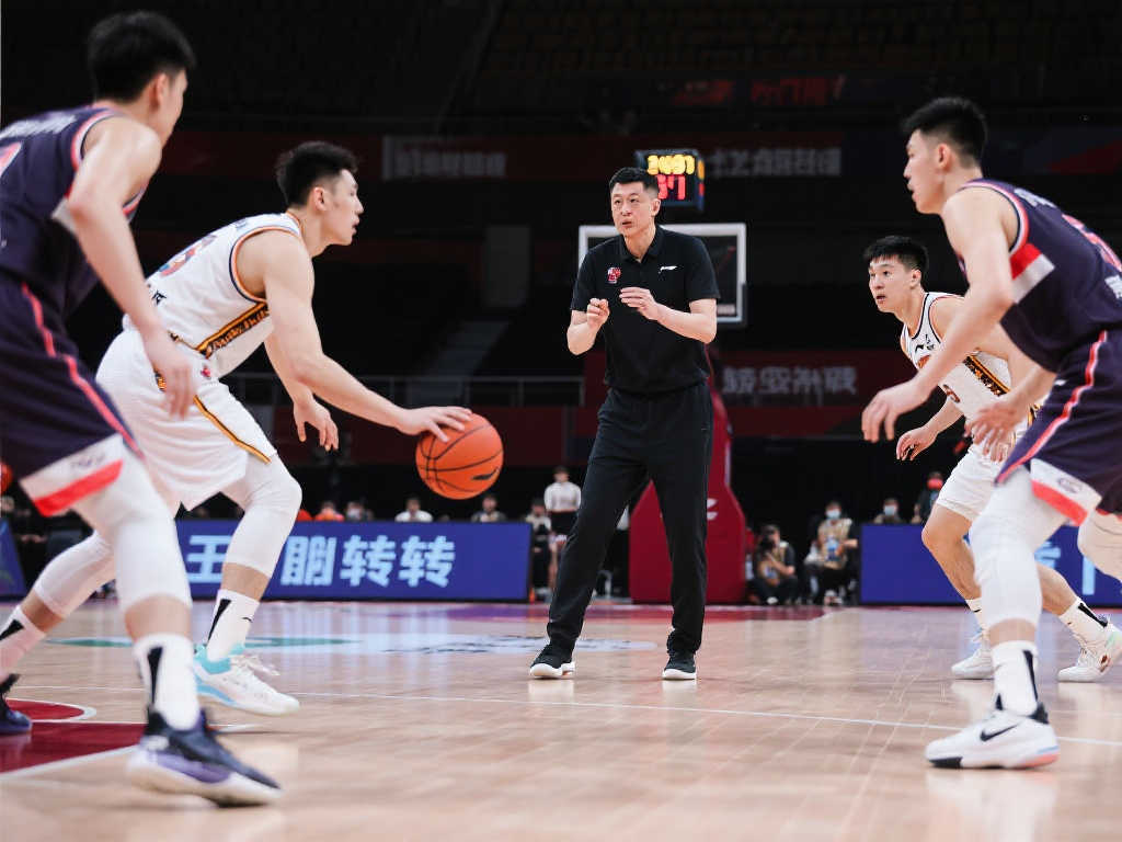 阵容均衡 阵容均衡